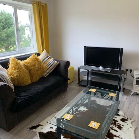Modern Flat In Harlech - Dog Friendly! Apartment Exterior photo